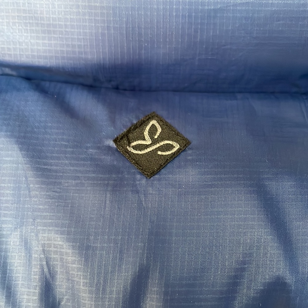 Prana vest size S - Picture 5 of 7